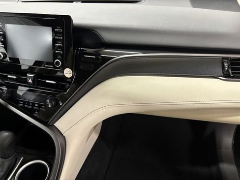 Used 2024 Toyota Camry LE image 20