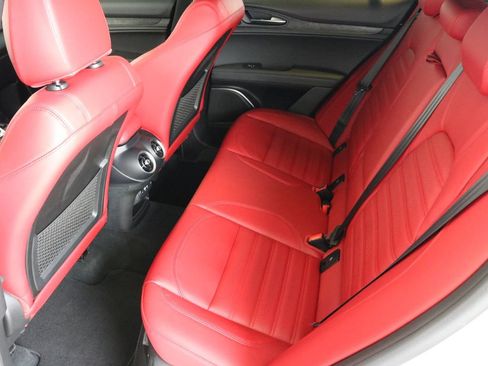 Used 2023 Alfa Romeo Stelvio Sprint AWD/4WD image 33
