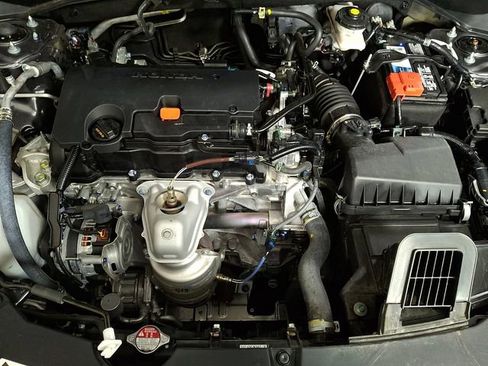 Used 2024 Honda HR-V LX image 28