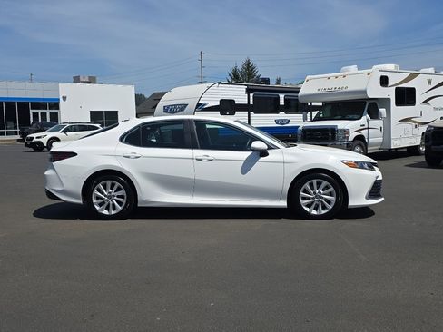 Certified 2024 Toyota Camry LE FWD image 7