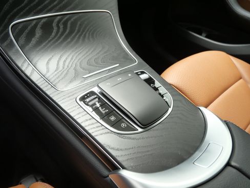 Certified 2023 Mercedes-Benz GLC 300 4MATIC Coupe image 21