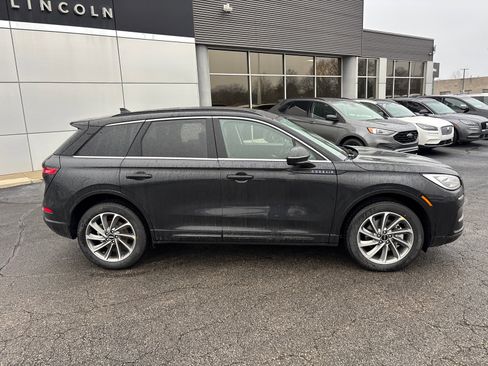 New 2026 Lincoln Corsair Grand Touring AWD/4WD image 8