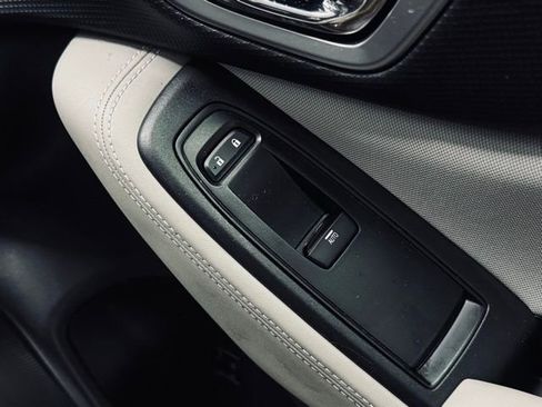 Used 2022 Subaru Forester Premium image 16