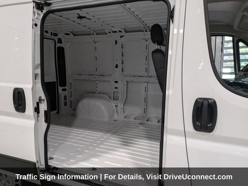 Used 2025 RAM ProMaster 1500 w/ Premium Convenience Group FWD image 33