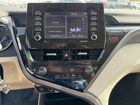 Used 2023 Toyota Camry LE image 23