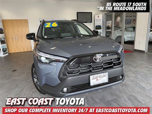 Certified 2026 Toyota Corolla Cross XLE image 1