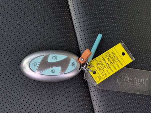 Used 2026 Hyundai Ioniq 9 Limited image 37