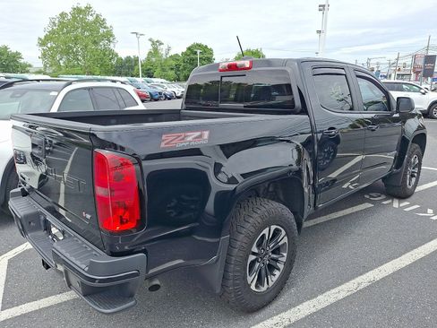 Used 2021 Chevrolet Colorado Z71 AWD/4WD image 4