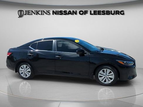 Certified 2025 Nissan Sentra S image 2