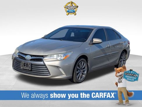 Used 2015 Toyota Camry XLE image 1