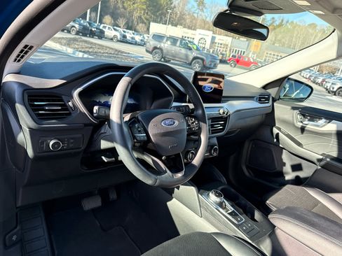 Used 2022 Ford Escape SEL w/ Technology Package image 15
