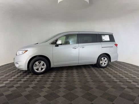 Used 2015 Nissan Quest SV image 3