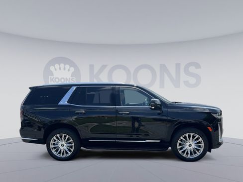 Used 2024 Cadillac Escalade Premium Luxury w/ Performance Package AWD/4WD image 8