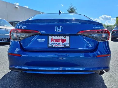 Used 2022 Honda Civic Sport image 5