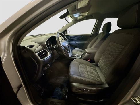 Used 2019 Chevrolet Equinox LT image 24