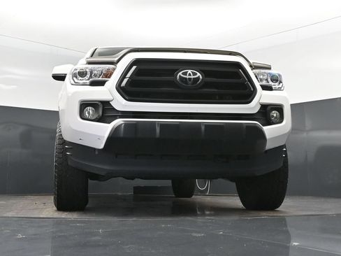 Used 2022 Toyota Tacoma SR w/ SR Convenience Package RWD image 46