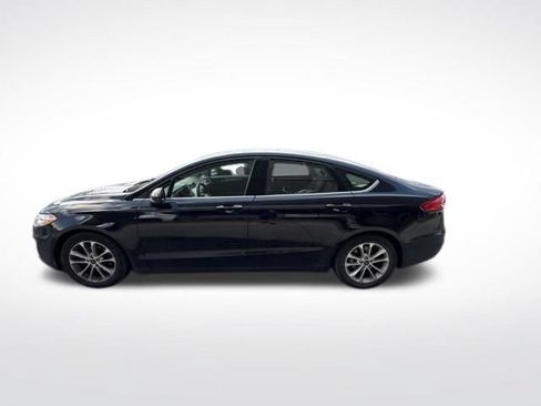 Used 2019 Ford Fusion SE FWD image 7