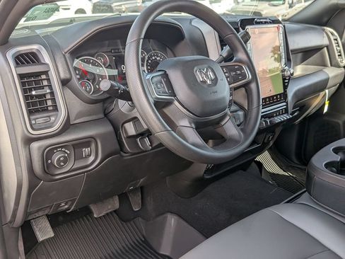 New 2026 RAM 2500 Tradesman AWD/4WD image 31