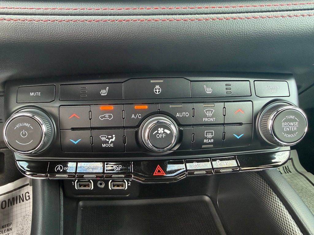Used 2026 Dodge Durango GT RWD image 7
