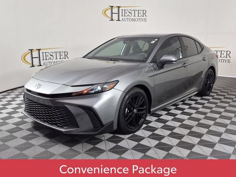 Used 2026 Toyota Camry SE w/ Multimedia Upgrade Package FWD image 8