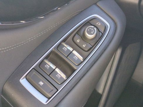 Used 2025 Subaru Outback Touring XT w/ Popular Package #2 image 25