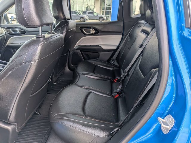 Used 2024 Jeep Compass Limited AWD/4WD image 15