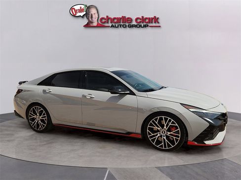Used 2023 Hyundai Elantra N image 6