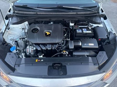 Used 2019 Hyundai Elantra Value Edition w/ Cargo Package image 22