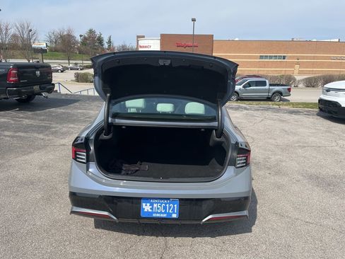 Used 2025 Hyundai Sonata SEL image 11