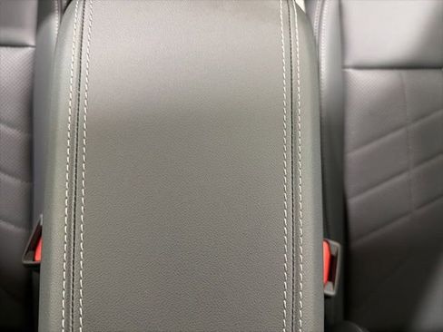 Used 2026 BMW X1 xDrive28i w/ Convenience Package AWD/4WD image 40