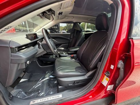Used 2021 Ford Mustang Mach-E Premium AWD/4WD image 29