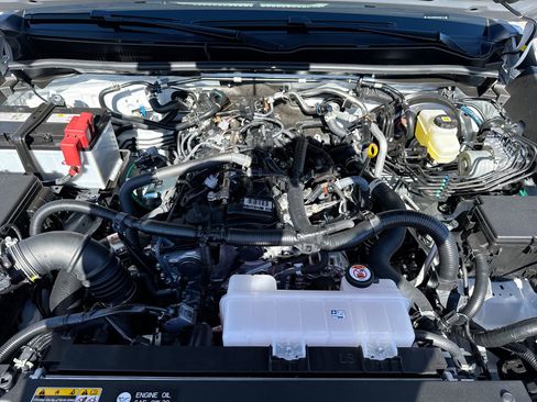 Certified 2026 Toyota 4Runner TRD Off-Road Premium image 18