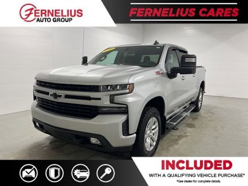 Used 2021 Chevrolet Silverado 1500 RST AWD/4WD image 3