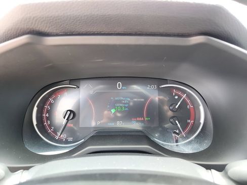Used 2024 Toyota RAV4 XLE Premium FWD image 19