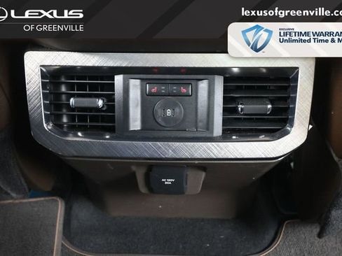 Used 2025 Ford F250 King Ranch w/ FX4 Off-Road Package AWD/4WD image 31