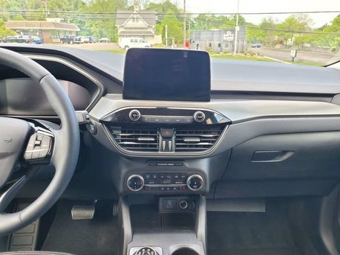 Used 2023 Ford Escape Active AWD/4WD image 18