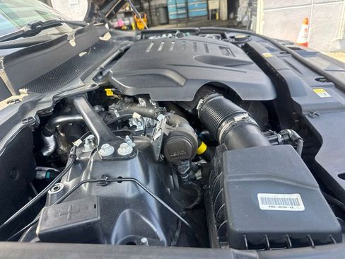 Used 2022 Land Rover Range Rover Sport HSE Silver Edition AWD/4WD image 38