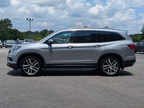 Used 2016 Honda Pilot Touring image 6