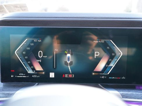 Used 2024 BMW 740i xDrive image 28