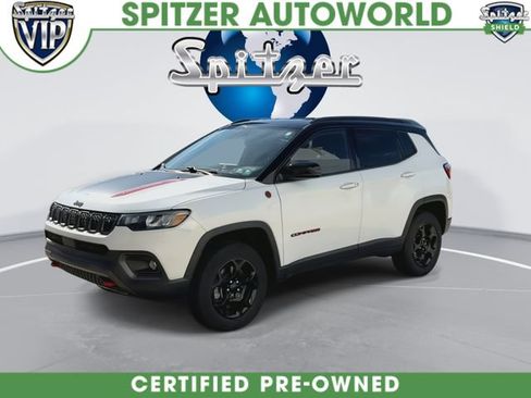 Used 2023 Jeep Compass Trailhawk AWD/4WD image 4