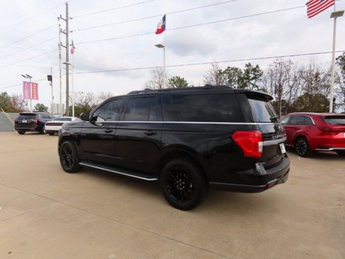 Used 2022 Ford Expedition Max XLT image 15