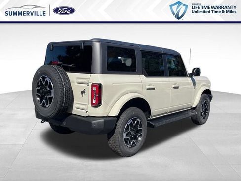 New 2025 Ford Bronco Outer Banks image 4