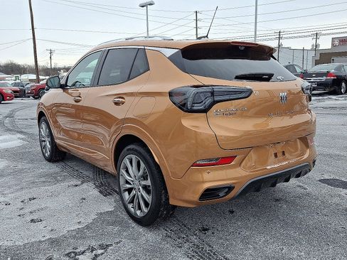 Certified 2025 Buick Encore GX Avenir w/ Avenir Technology Package image 4