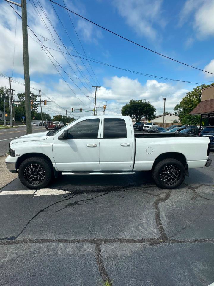 Used 2005 Dodge Ram 1500 Truck SLT AWD/4WD image 2