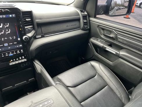 Used 2022 RAM 1500 Limited AWD/4WD image 17
