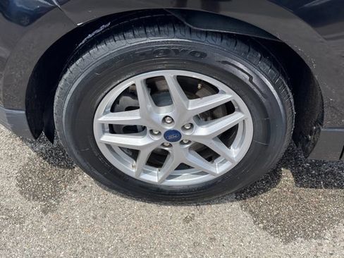 Used 2022 Ford Edge SEL AWD/4WD image 8