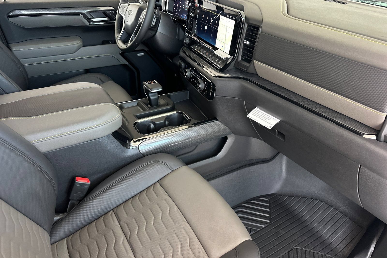 New 2026 Chevrolet Silverado 1500 ZR2 w/ ZR2 Bison Edition AWD/4WD image 15