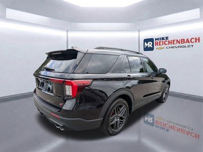 Used 2025 Ford Explorer ST