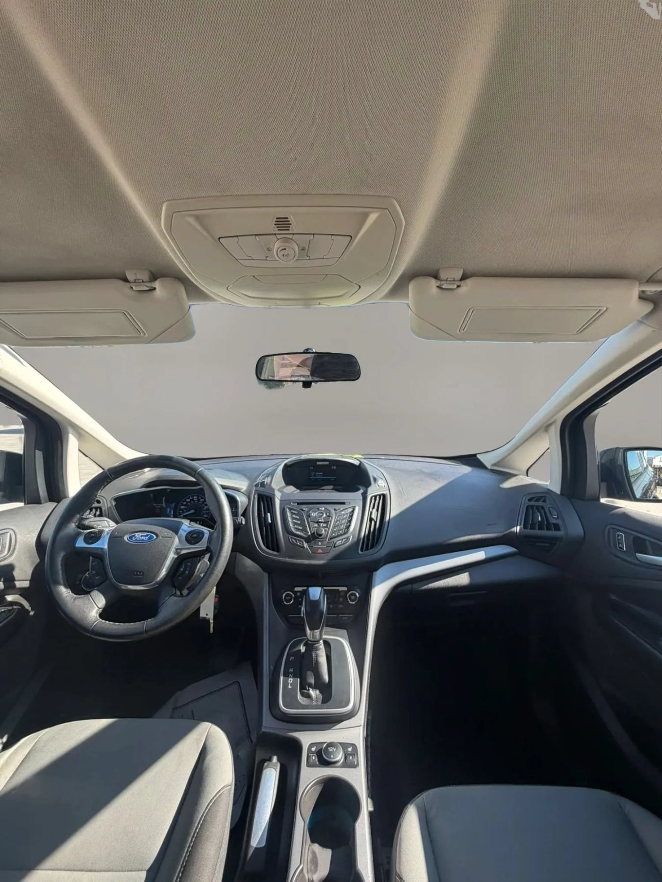 Used 2014 Ford C-MAX SE w/ Equipment Group 201A FWD image 12