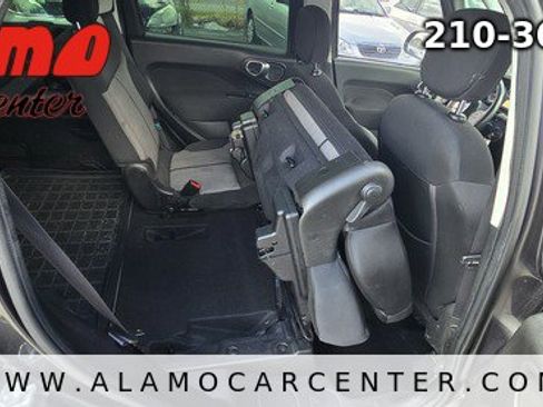 Used 2017 FIAT 500L Pop image 23